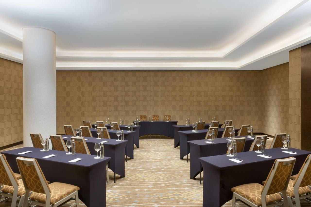 Sheraton Reserva Do Paiva Cabo de Santo Agostinho Exterior photo A meeting room at the Four Seasons Hotel, London