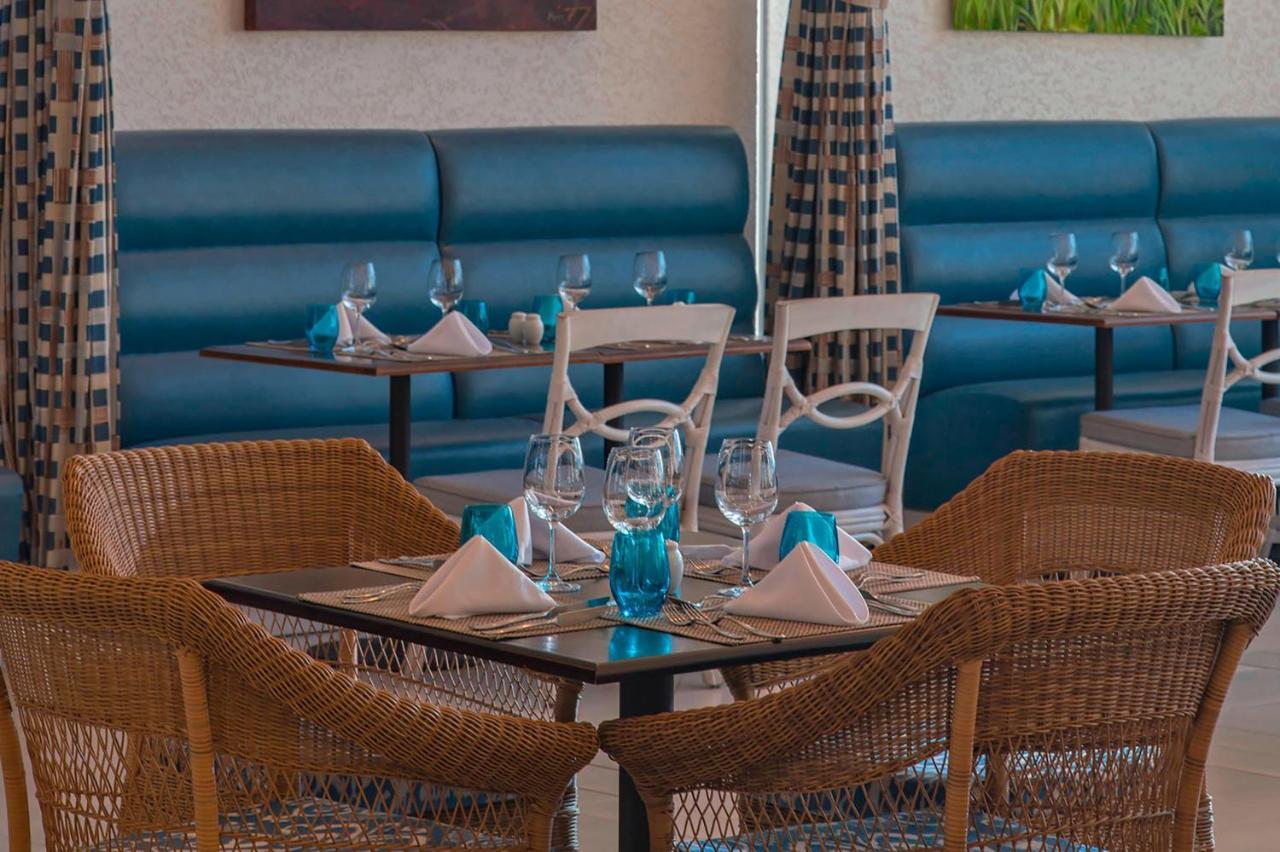 Sheraton Reserva Do Paiva Cabo de Santo Agostinho Exterior photo The restaurant